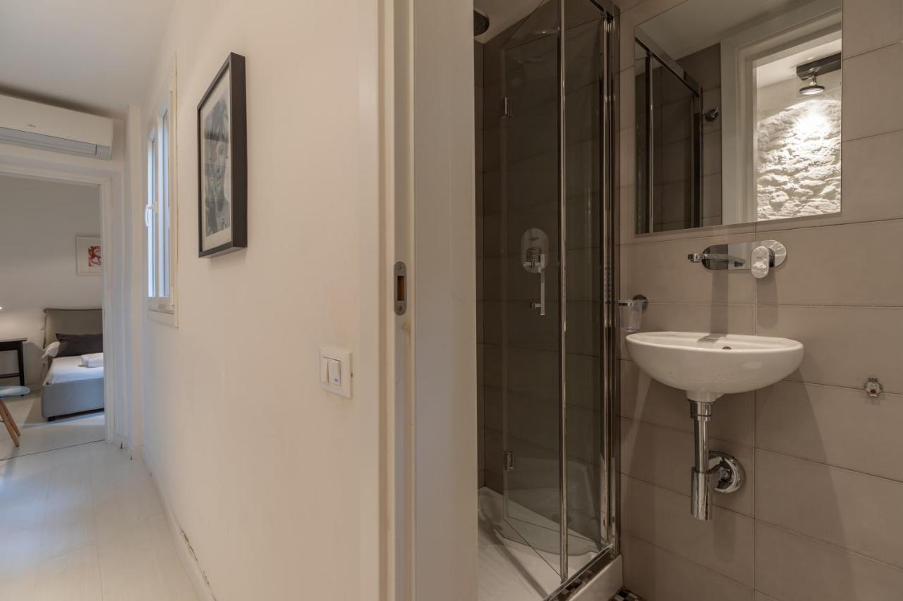 Pinti Patio Apartment ฟลอเรนซ์ ภายนอก รูปภาพ