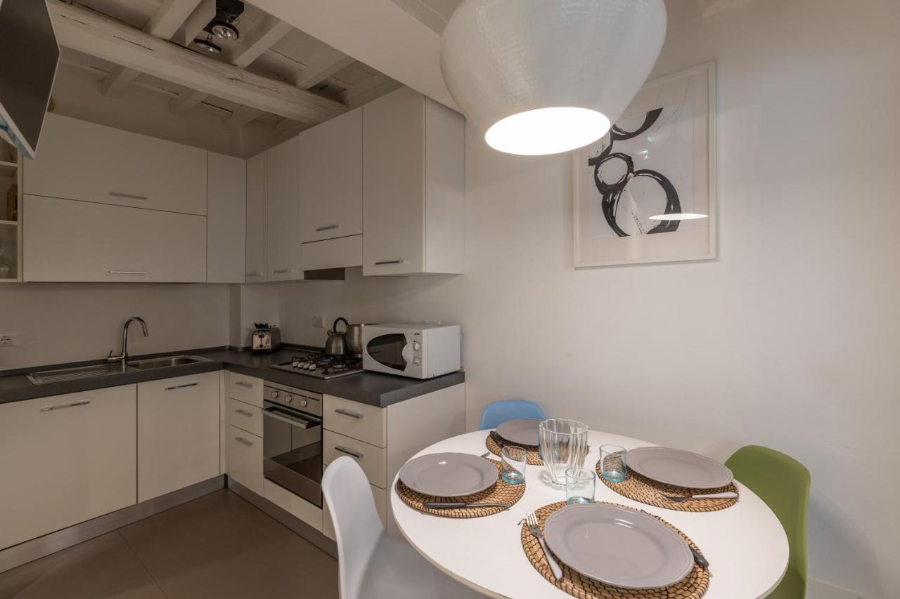 Pinti Patio Apartment ฟลอเรนซ์ ภายนอก รูปภาพ