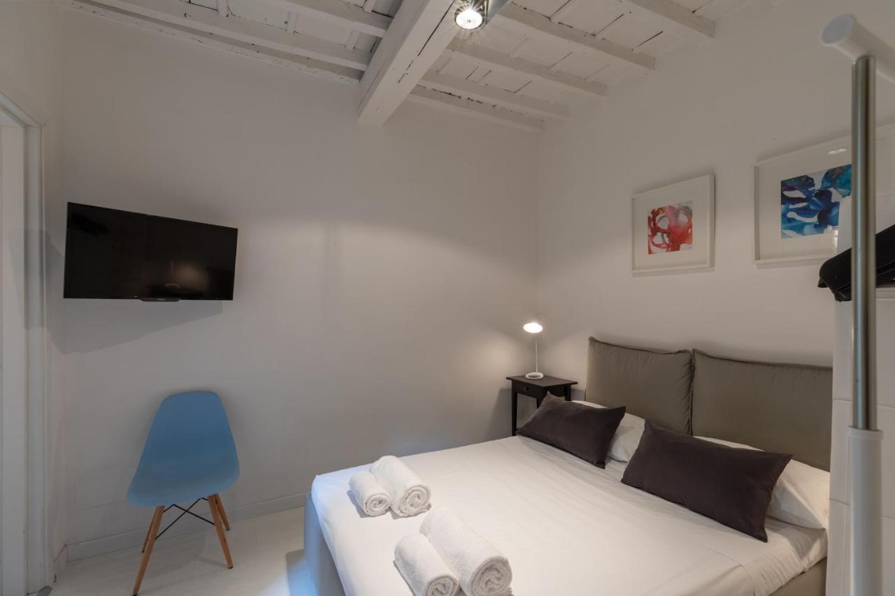 Pinti Patio Apartment ฟลอเรนซ์ ภายนอก รูปภาพ
