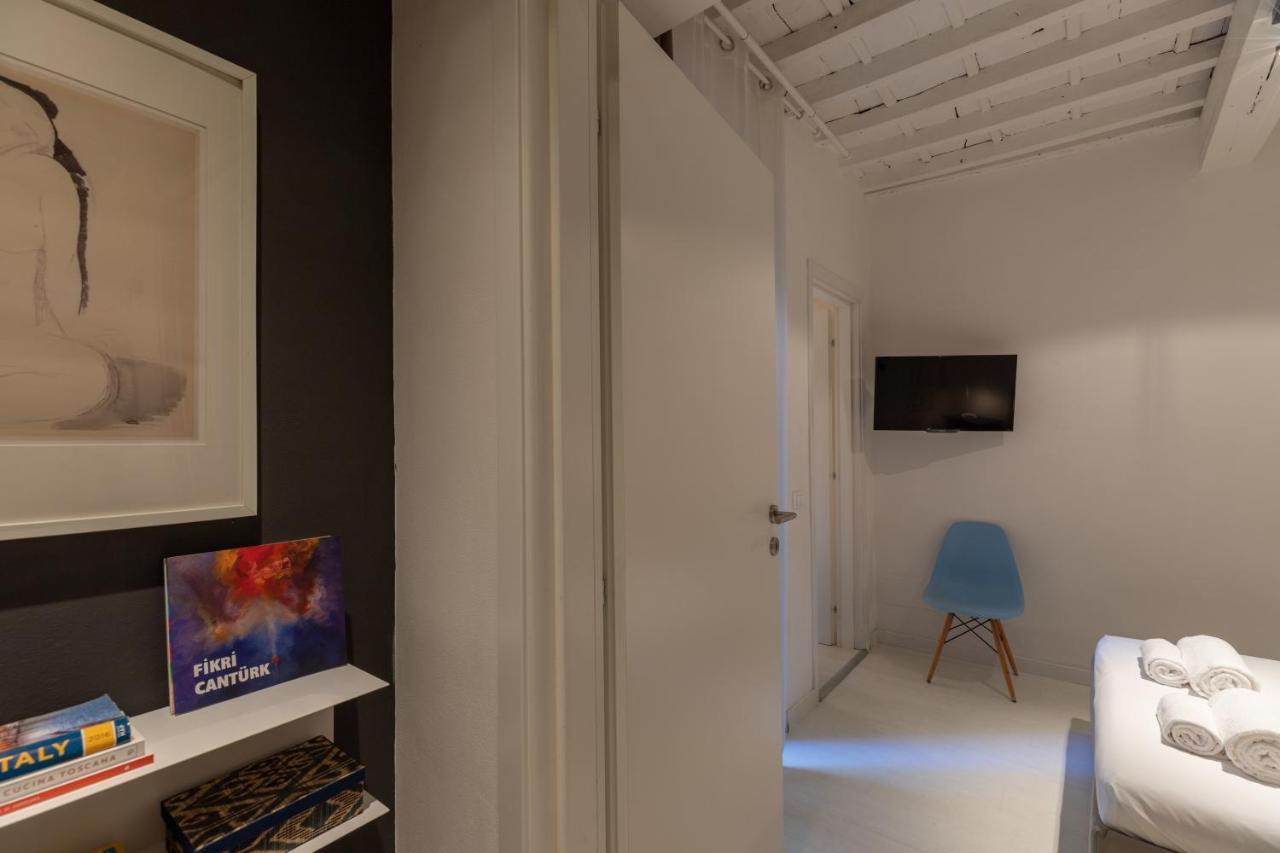 Pinti Patio Apartment ฟลอเรนซ์ ภายนอก รูปภาพ